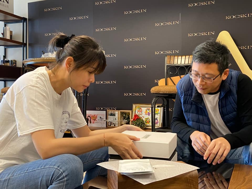 不演八點檔了？李燕曝近況「改當朝九晚五上班族」　從0學起「3年內年收就破億」變女強人：終於圓夢❤
