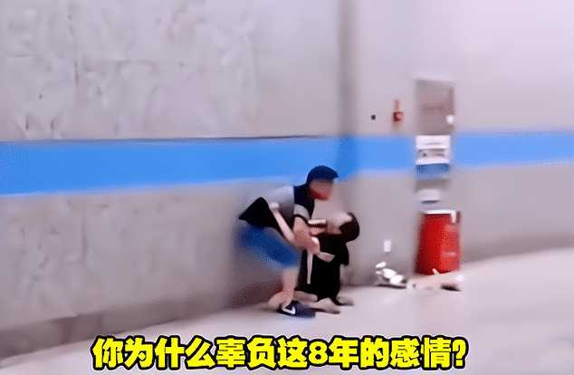 交往8年想婚！女友提「聘金要208萬」男友秒提分手　她下跪大哭「為什麼要辜負我」網嘆：要怪爸媽