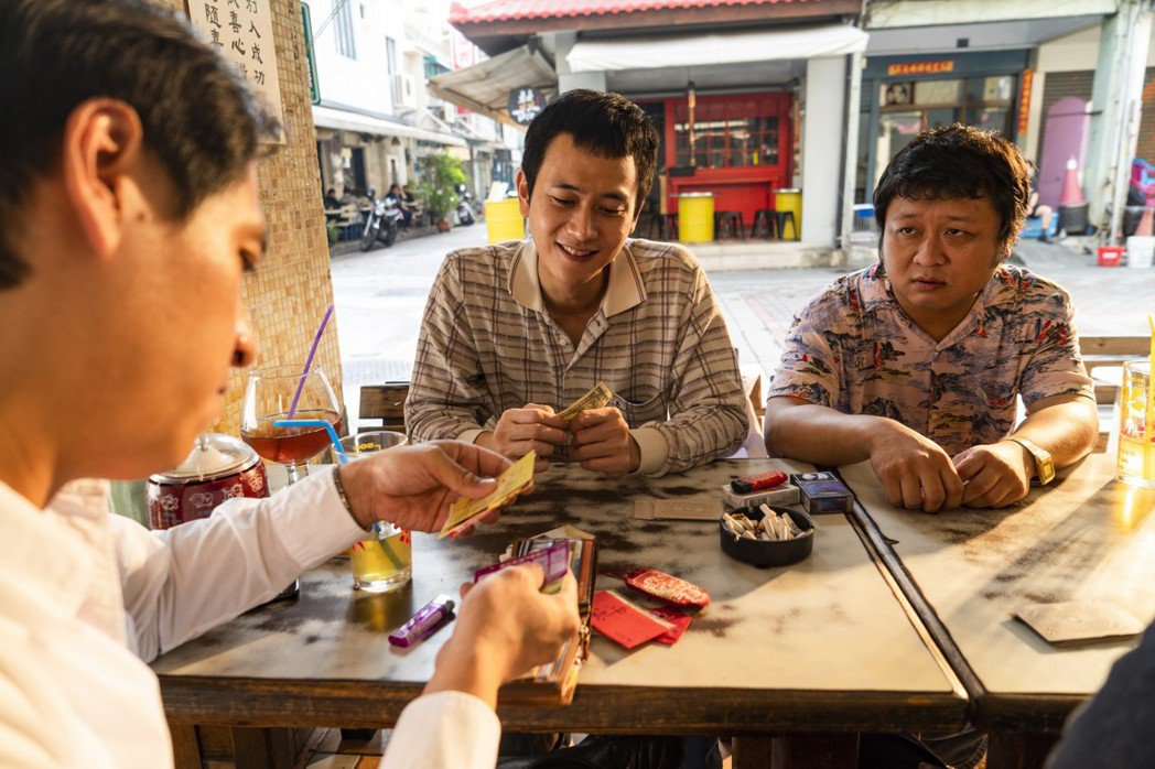1個10元、3粒50！買高麗菜「結帳發現怪怪的」：我搞錯什麼？　網看完卻喊「老闆很佛心耶」