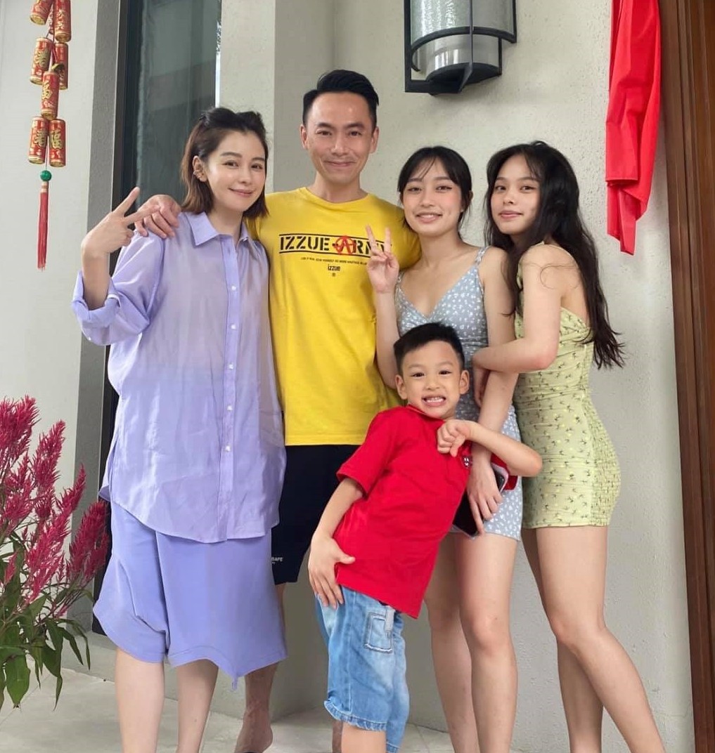 結婚當現成媽！徐若瑄坦言「不知怎麼當繼母」見手寫卡片淚崩　被質疑「只愛親生兒」2繼女霸氣發聲