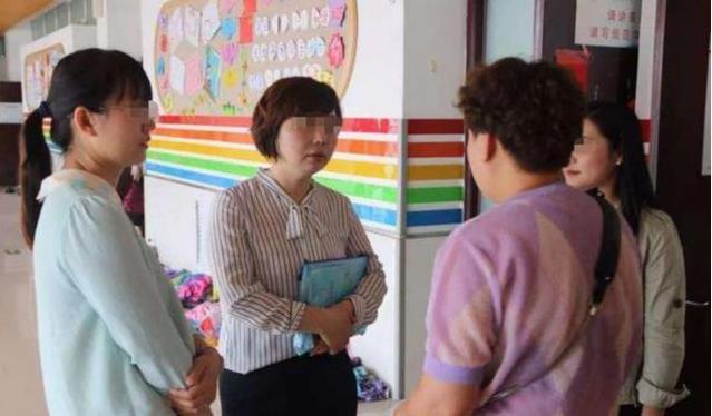 幼兒園老師做美甲！貴婦家長嗆「是去酒店上班嗎」沒老師樣子　隔一天「園長立刻約談」網氣：管太多