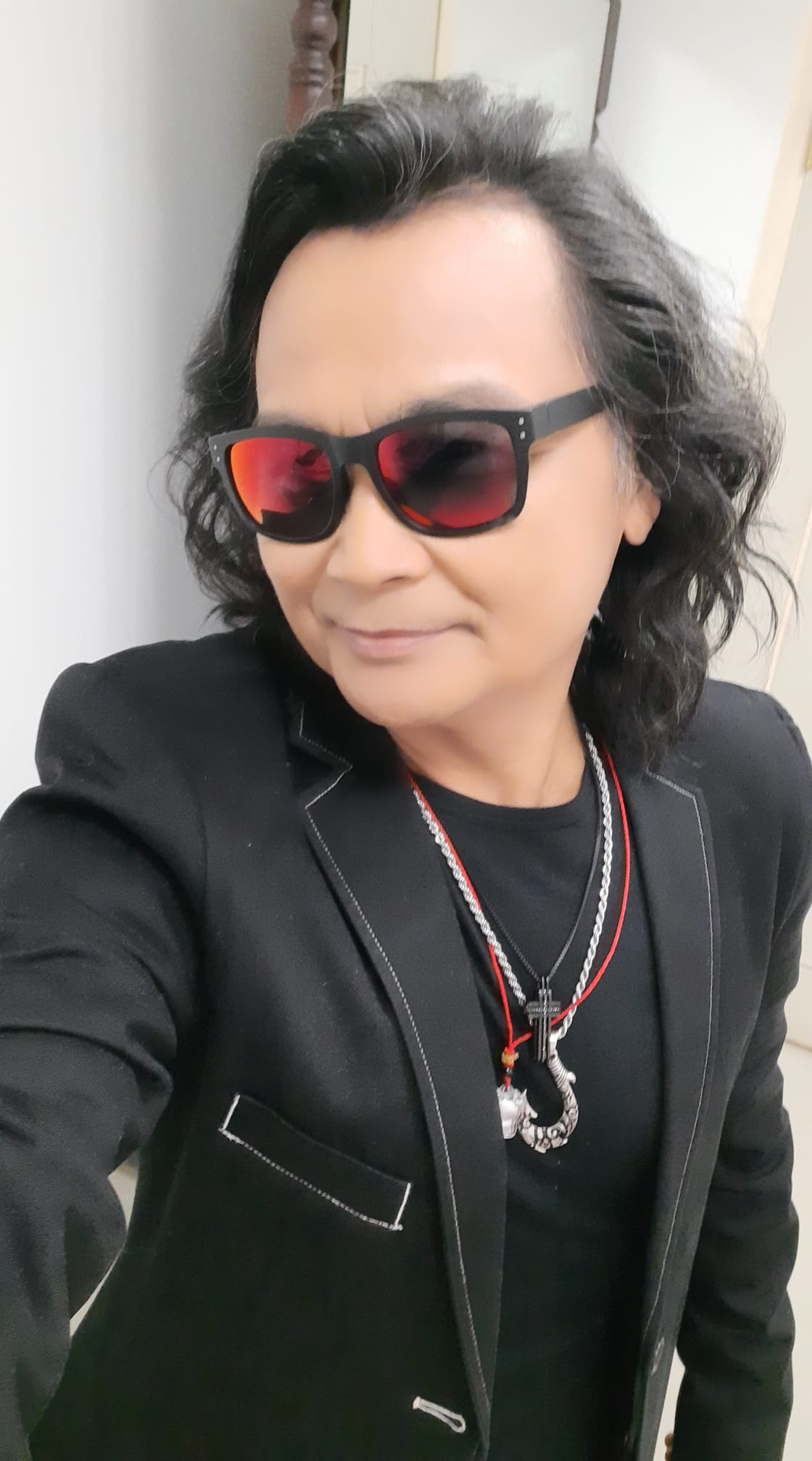 等40年終於圓夢！沈文程「65歲曝超大驚喜」嗨翻粉絲　意外揭「半夜收到張菲訊息」內容讓他眼眶全紅