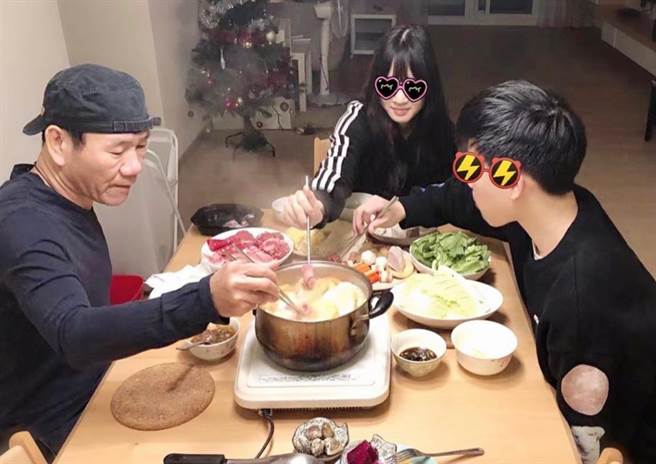 離婚不能苦了孩子！趙傳「包辦買菜下廚11年」台下兼母職日常曝光　自豪「硬漢不怕彎腰掃除」樂當全能老爸