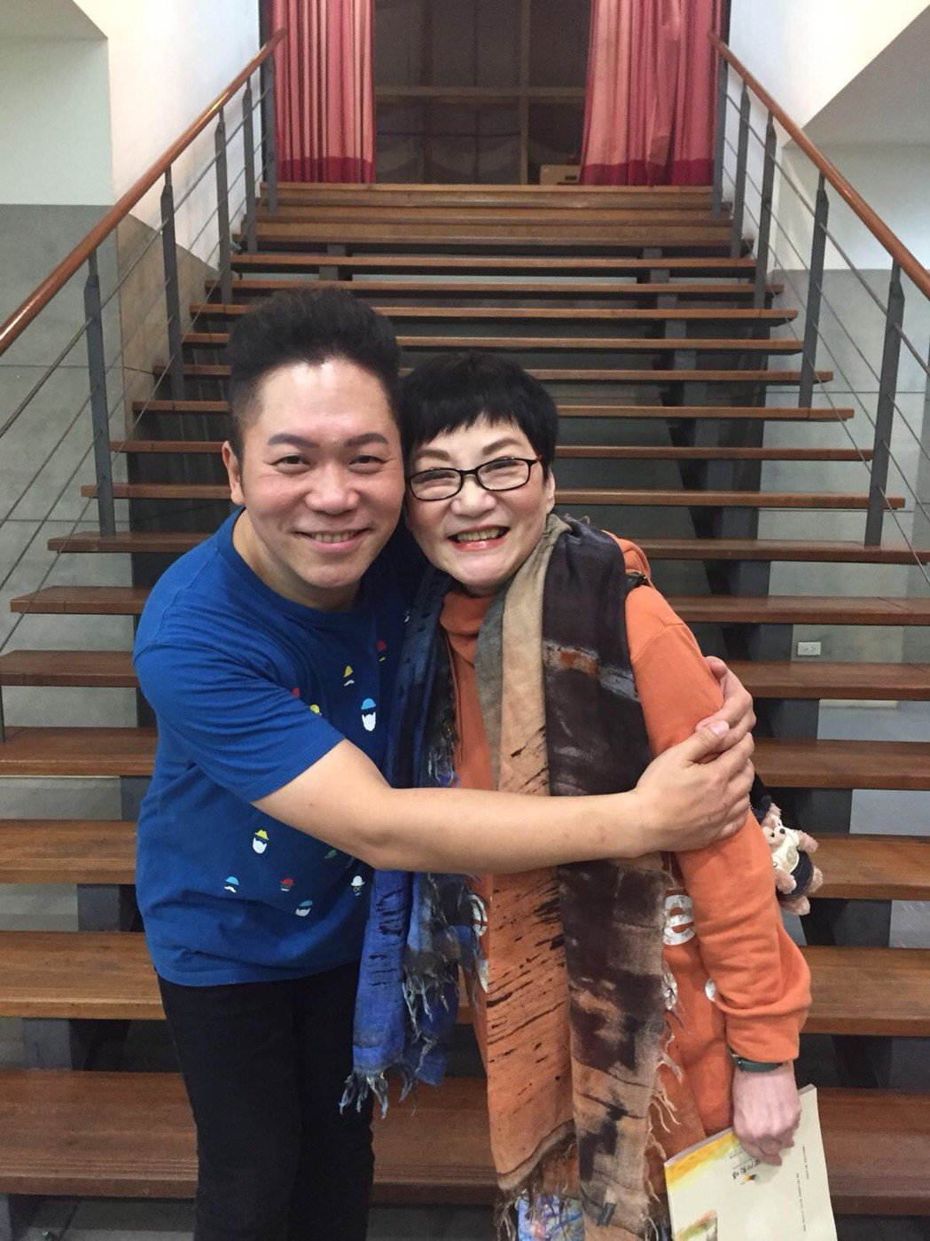 這輩子跟定她！卜學亮感謝「當年知遇之恩」花33年回報　「朋友還是老的好」：是我人生最大恩師