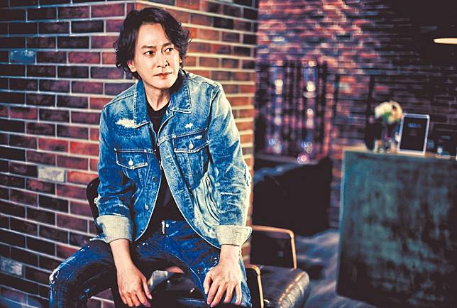  爸爸兩字是禁忌！王識賢媽媽「代父職養大三兒女」絕口不提尪　走紅後「對方來相認」他怒嗆下秒卻後悔莫及
