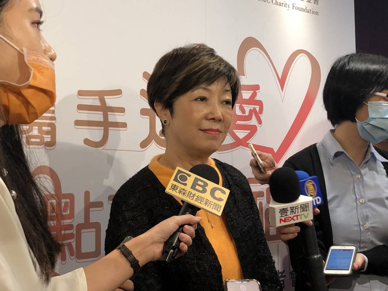 人命不分國家！張淑芬喊心痛「救印度疫情」：員工捐多少我加碼多少　同樣大愛「資助台灣一線醫護」暖舉曝光