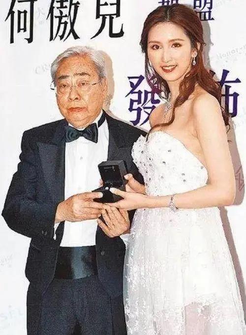 人走茶涼！84歲「爺孫戀」男主離 世　生前女友上千卻「無一人出席葬禮」：人性經不起考驗