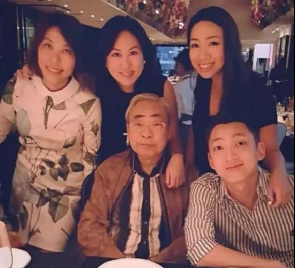 人走茶涼！84歲「爺孫戀」男主離 世　生前女友上千卻「無一人出席葬禮」：人性經不起考驗
