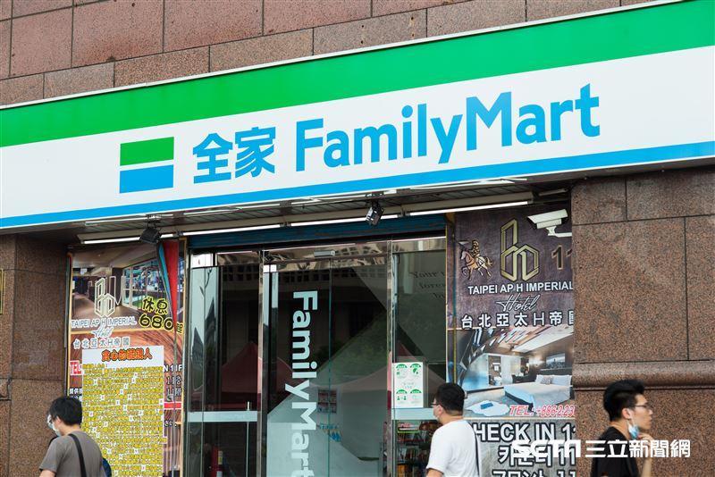 自己人打對台？網納悶為何連鎖超商「都愛開對方隔壁」　專家道破「大企業商業策略」網驚：會越來越常見