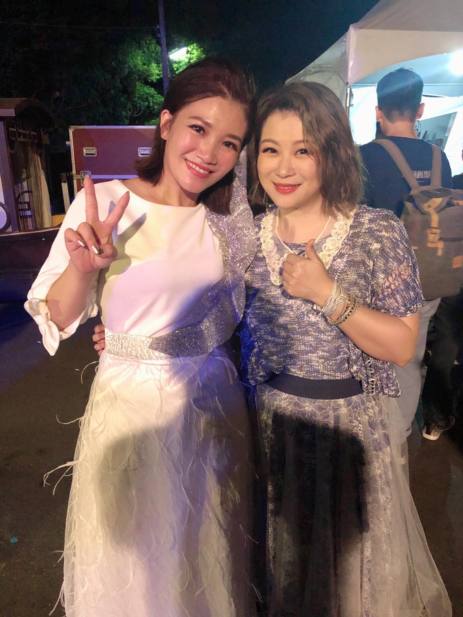 嫁到好尪！黃妃老公「砸百萬大手筆寵愛」送太太一間房　「娘家就在附近」結婚16年全以妻為主