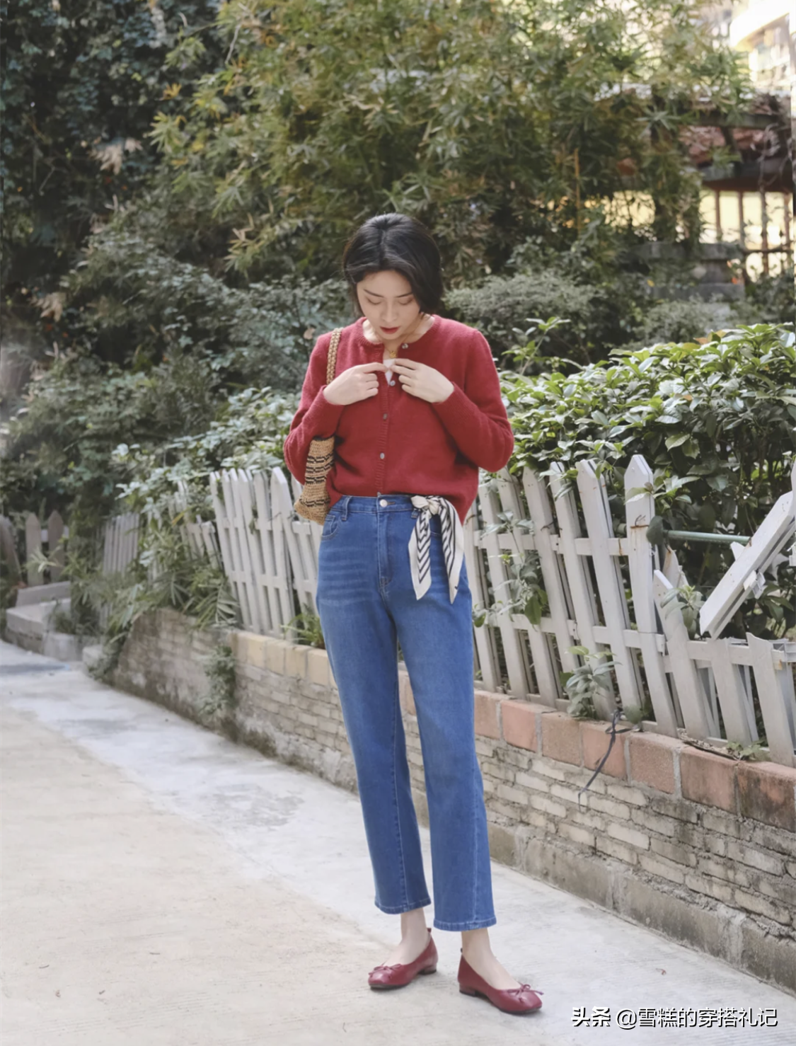 顔色搭配對了更顯氣質！不管什麽年紀的女人「5個顔色最好少穿」顯得老氣又不修身