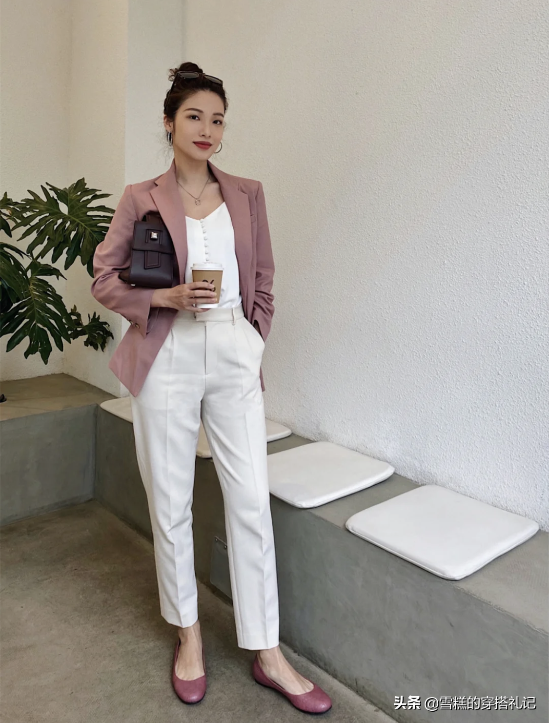 顔色搭配對了更顯氣質！不管什麽年紀的女人「5個顔色最好少穿」顯得老氣又不修身