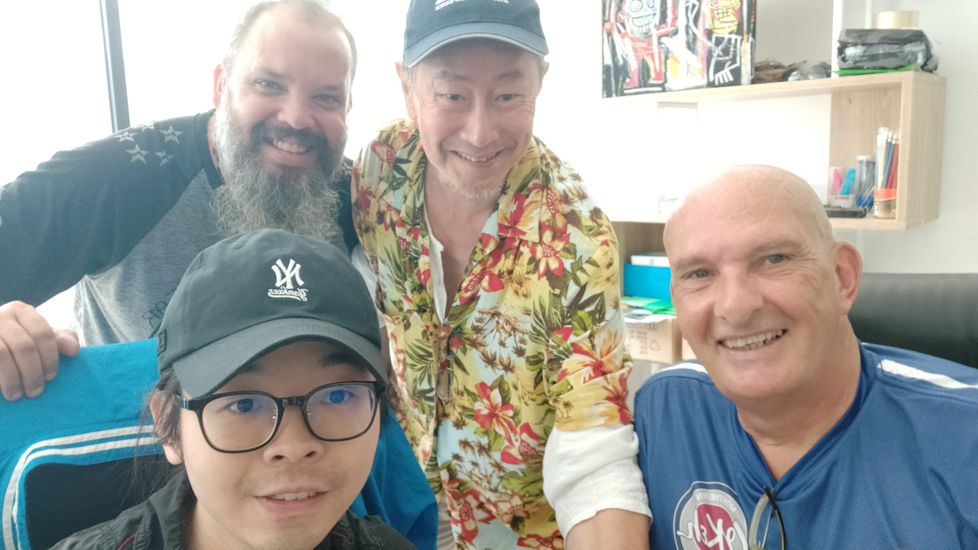 從放牛班到數理天才！蚱蜢王子「拋下似錦前程」闖蕩歌壇唱紅《迴》　消失多年「搖身成為美國富豪」精彩過餘生