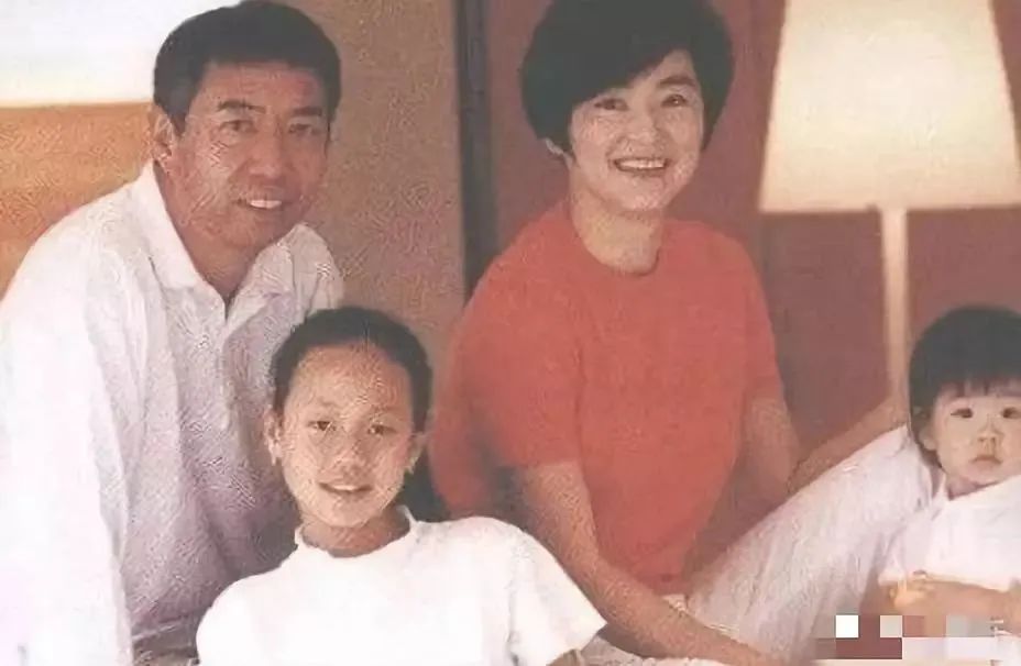 被嫌生不出兒子？林青霞屢傳「老公在外有私生子」　結婚27年「內心自卑」丈夫被說是很傳統的人