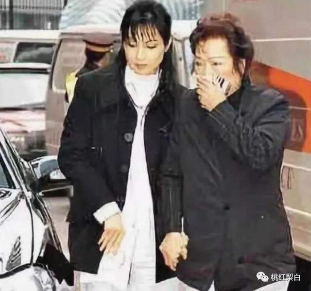 寧要媳婦不要仔！她不讓王祖賢進門「幫前兒媳要4億分手費」　豪門寶藏婆婆活成了傳奇