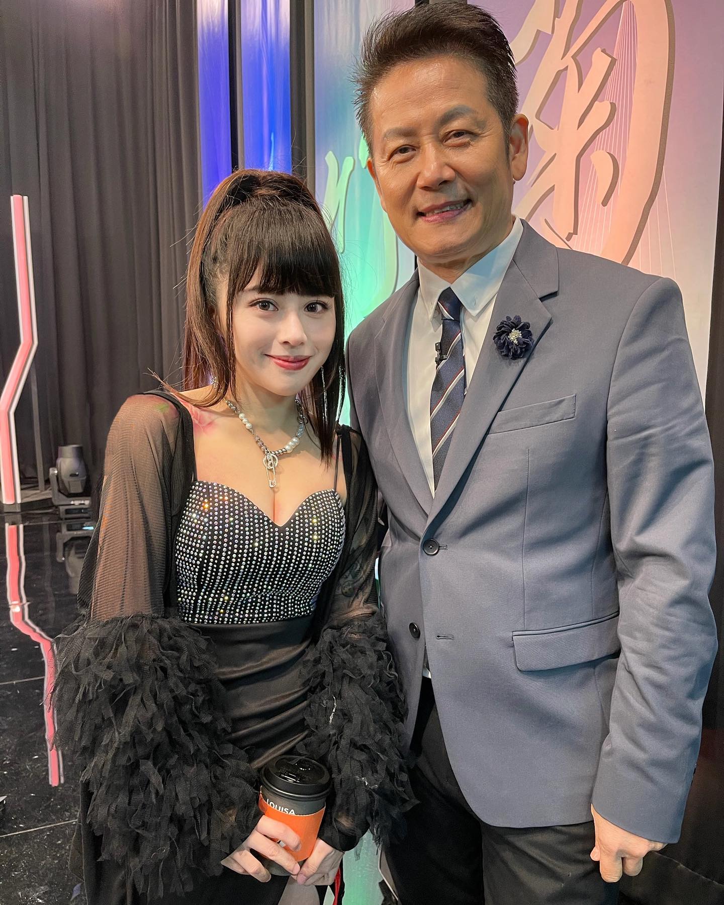 安迪愛女「無預警曬婚紗」報喜：該公開了！　不只是歌姬「靠自己當CEO」向天上爸喊話：爸請你放心