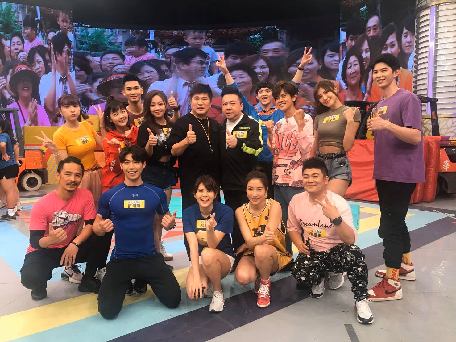 靠自己力量賺錢！《大集合》郭忠祐為生計「兼差拆鐵皮屋」日賺1千5　「曾在貨運公司搬貨」為生活不喊苦