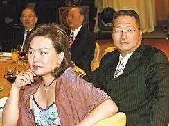 豪門媳難當！為生兒子致「終身不育」　足忍40年「老公卻轉身另覓新歡」：生不出兒子就是女人的錯