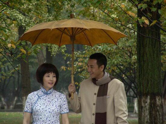 3段情史太精彩！劉詩詩 「 被胡歌埋怨」明戀她都不知道　從傻白甜到「10億闊太」 ：她骨子裡很硬