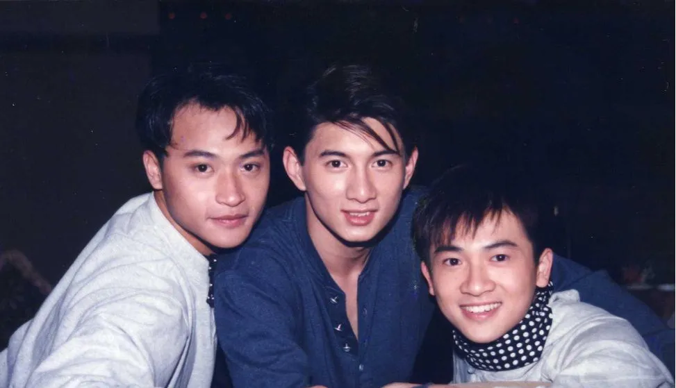 50歲吳奇隆酒後失控！被問「昔日好友如何」當場崩潰落淚　平靜後「兩字回應」道盡心酸無奈