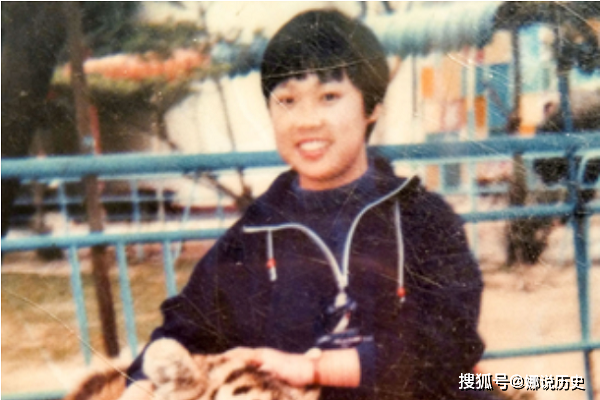 保姆因迷信「拐走僱主兒子」！養育26年後主動送回　孩子生母卻表示：早在22年前就「找回兒子」