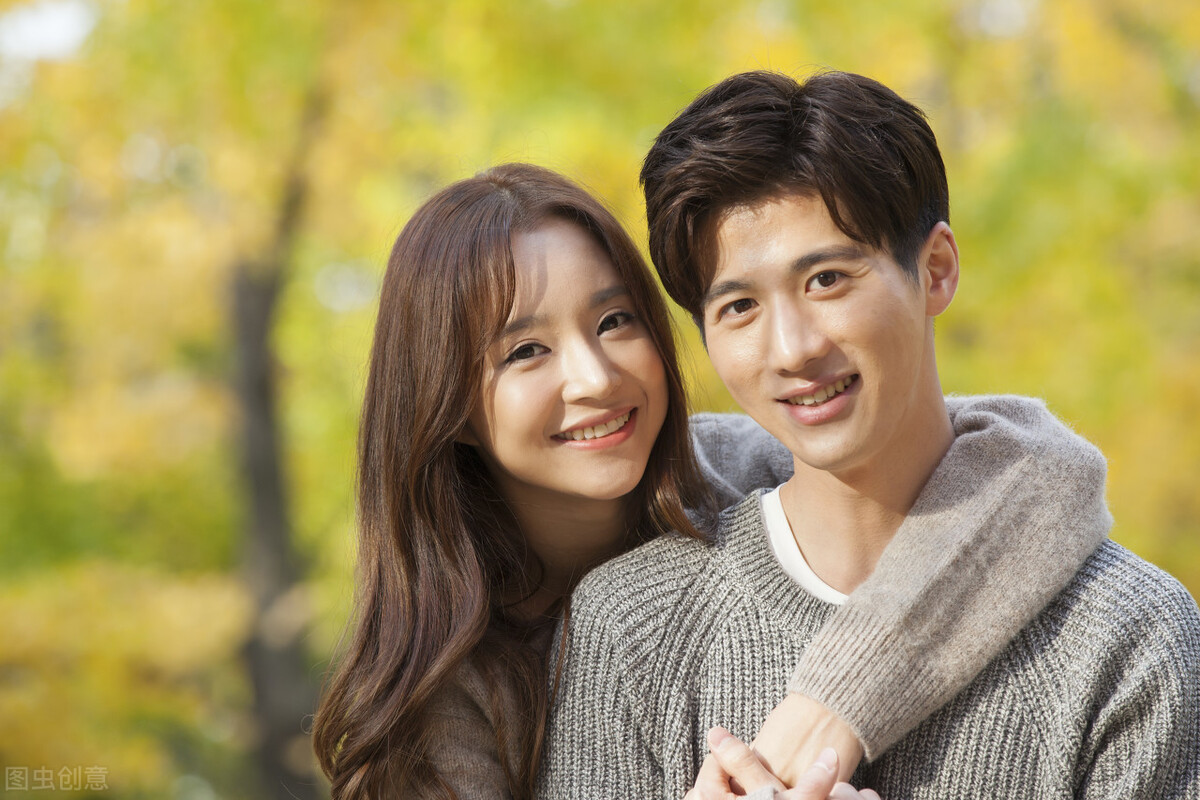離婚3個月！女人深夜給前夫私訊：「睡了嗎？」　前夫回覆三條訊息「治癒一家三口」