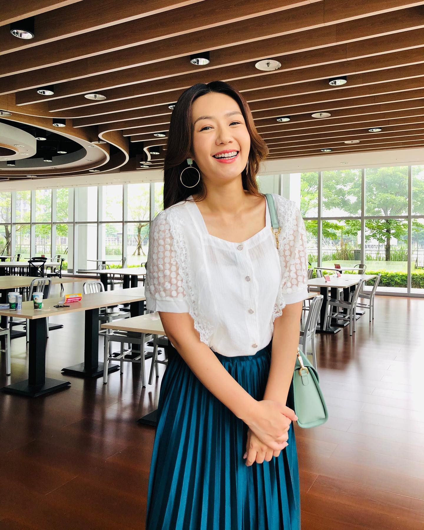 母女相依為命！34歲八點檔女星「為癌母賣紅豆餅」苦撐10年　「遵從亡母遺願」淚崩：她沒為自己活過...