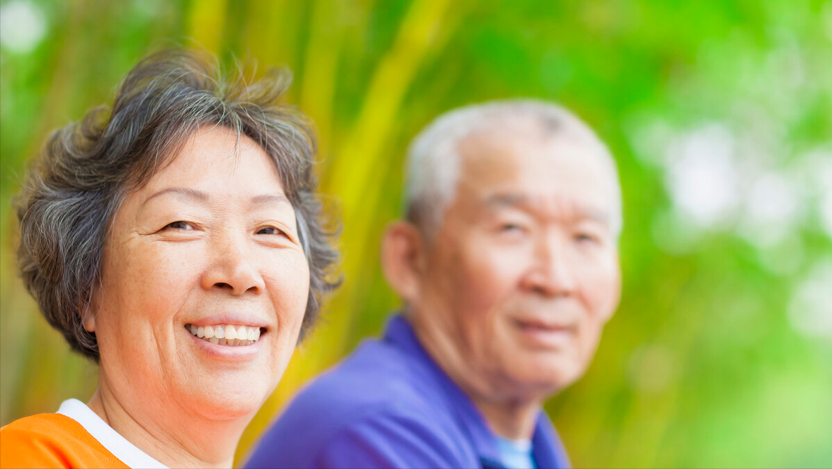 以為再婚會很快樂！73歲老人坦言「我每月退休金3萬」卻買不起牛肉吃　後悔再婚「一個人更快樂」