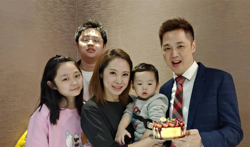 40歲才高齡懷3胎！宋達民呵護愛妻「妳盡量吃沒關係」　產後爆肥覺醒「花3個月狠鏟12KG」變辣妹❤