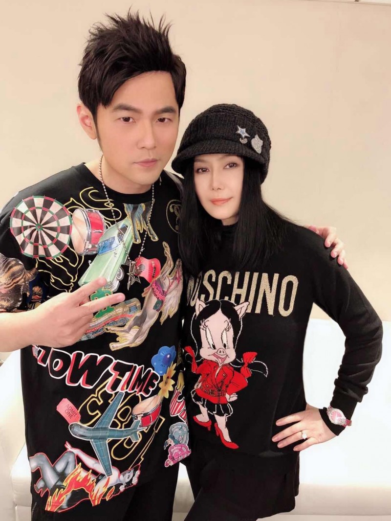 封麥6年近況！江蕙沒工作「月收超過數十萬」錢全為家人花　「私下超惜物」東西一用10多年