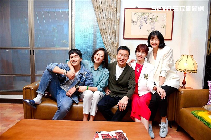 最有度量後母！劉瑞琪結婚逾20年「為三繼子女」放棄生養機會　感慨「父母過度寵溺」連爺奶都忙著討好孫