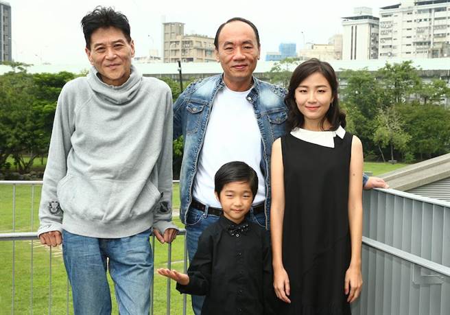 出生台灣望族！喜翔從小「被全家族寵上天」讓爸媽操碎心　「生日和父忌日同一天」心裡藏著悔恨：阿爸，對不起