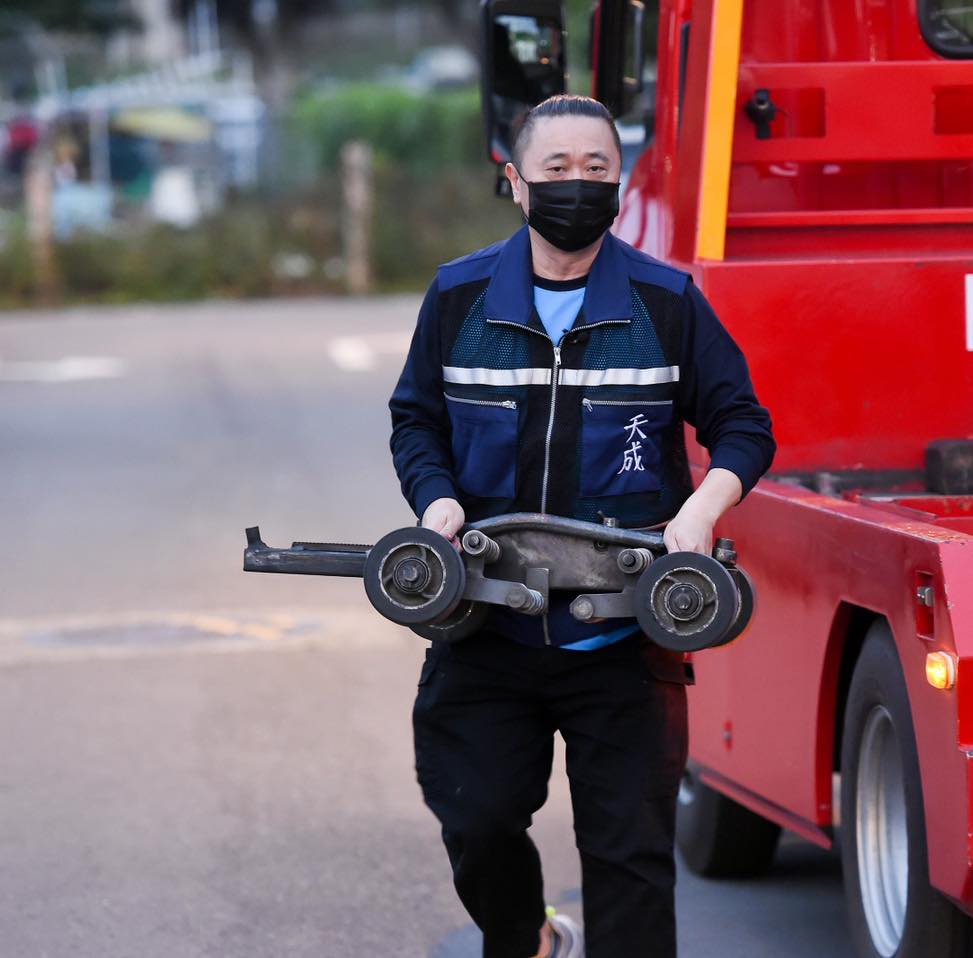 55歲邰智源考上公車司機！「花快1年從頭學起」通過層層關卡　出道30年「不斷創下里程碑」：真的說到做到