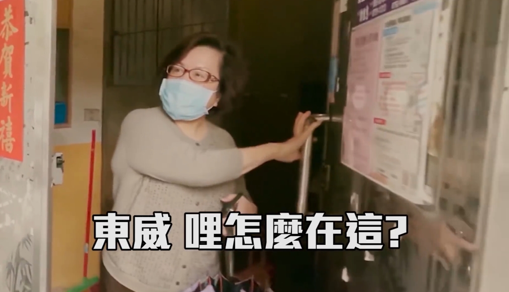 生命中最愛的女人！Gino「罕曬媽媽」告白：做我背後依靠20年　「媽媽逛市場被認出」欣慰：兒子終於熬出頭