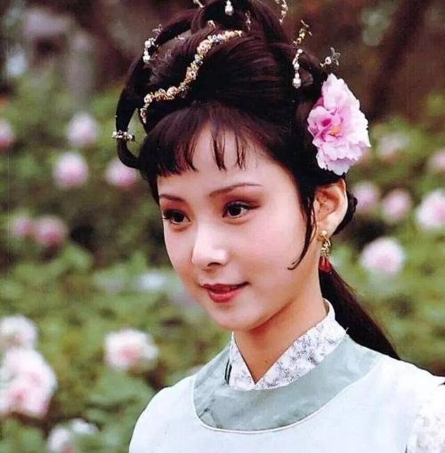 被丈夫寵愛23年！「從未做過家務」連內衣都是丈夫洗 　丈夫被關後「她為夫還債3000萬」 