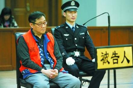被丈夫寵愛23年！「從未做過家務」連內衣都是丈夫洗 　丈夫被關後「她為夫還債3000萬」 