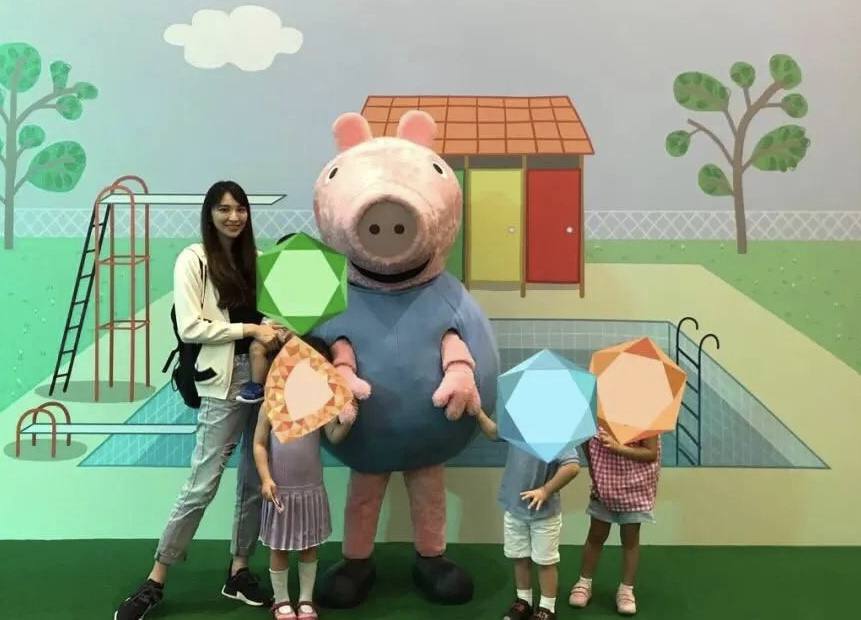 5年生4胎男友仍不娶她！被嘲豪門夢碎也不在意　省錢「連保鏢都不雇了」網：反倒救了她？