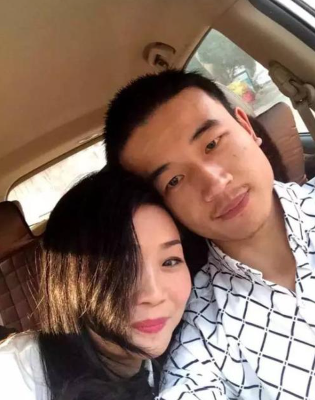 2個月便閃婚！23歲小夥與46歲阿姨相戀　5年過去「仍恩愛如初」保鮮有秘訣