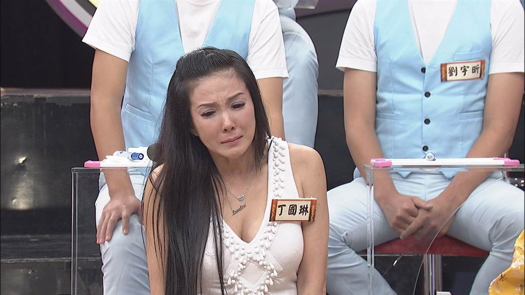 大姊是我第二個媽媽！丁國琳未婚產女「謝姊姊代母職」照顧女兒　「一封親筆信」讓她淚崩：把我女兒教得好好