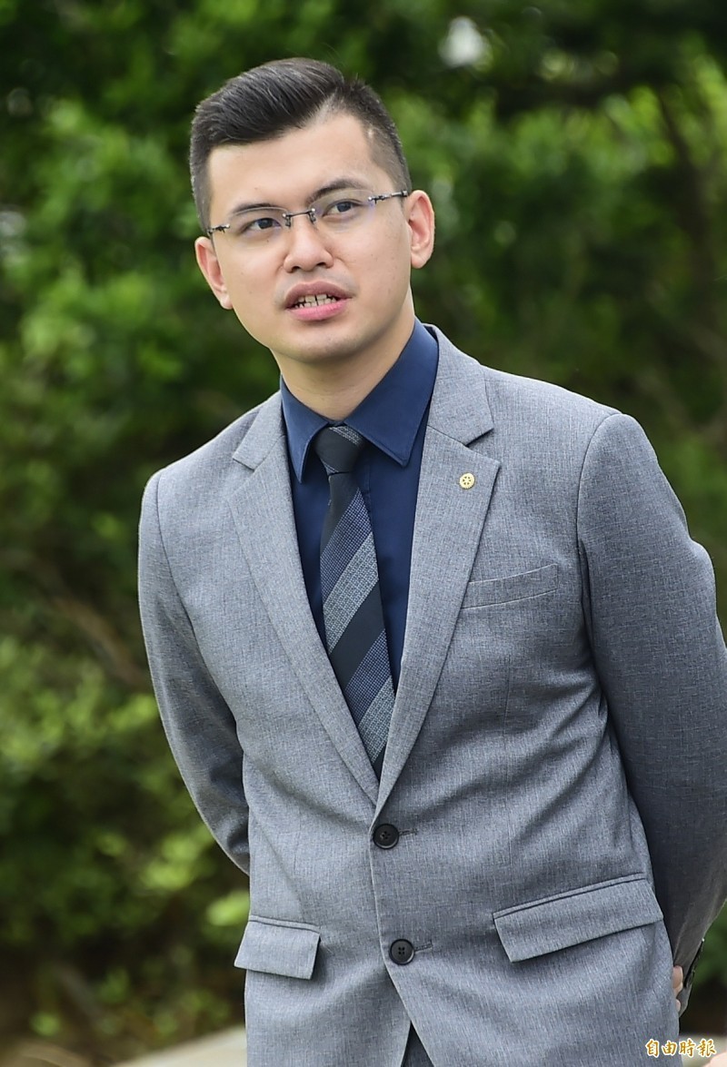 以為可以堅強面對！小冬瓜「這回送別親友」一句話徹底淚崩　向「天上媽媽」喊話句句揪心