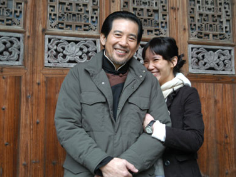 秦漢的2段感情2個孩子！帥兒被曝「喜歡鐘麗緹」　與高顏值女兒「合照」被誤認是情人