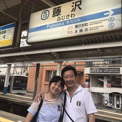 人生順順就好！高群主持《天天開心》爆紅：電視台像第二個家　「65歲淡出近況曝光」把時間拿來陪小20歲妻