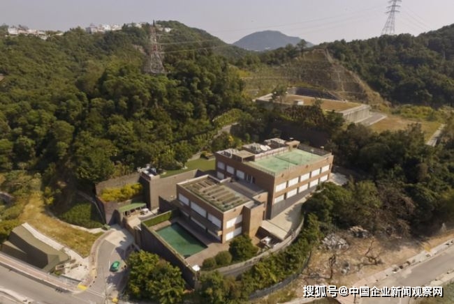 幾乎不用出門！66歲林青霞「11億豪宅」大如皇宮　家裡有球場和菜園「3個傭人」為其梳妝