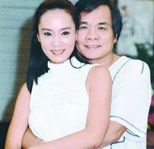 一生都是淚！她婚禮前被渣男棄「流產摘子宮」　晚年丈夫墜樓卻直言：不必同情我