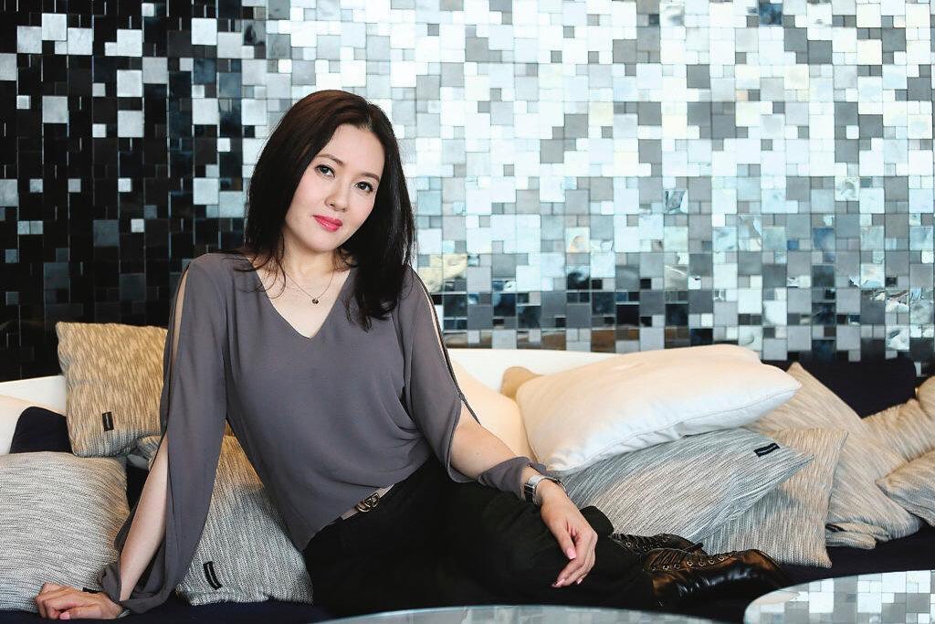 穿回衣服的女神!李麗珍「擺脫豔星形象」實力登上雙料影后 「曬台灣旅遊照」55歲凍齡美翻❤️