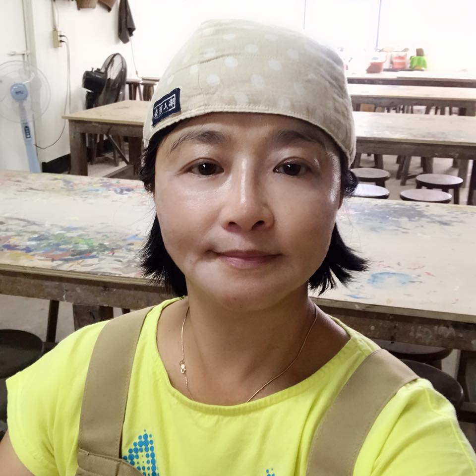 黃雅珉苗栗置產！和老公享受清幽環境「蓋院子種花種水果」　曝「55歲主婦近況」放手讓兒子闖蕩演藝圈