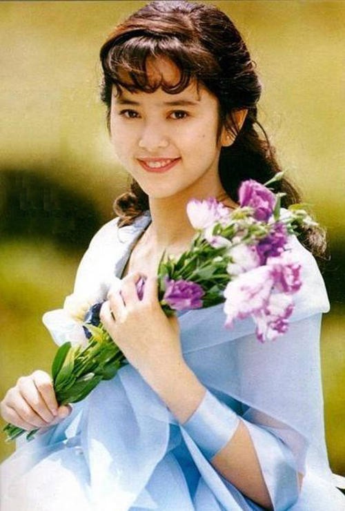 需求異於常人？22歲被豪門丈夫控訴「對私生活苛索無度」　離婚身敗名裂做售樓小姐：很感謝他