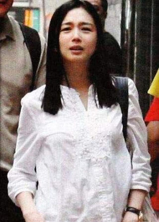 被藏23年，46歲才敢生子！豪門千金朱麗倩「為嫁劉德華」受盡委屈　隱忍背後大有玄機 