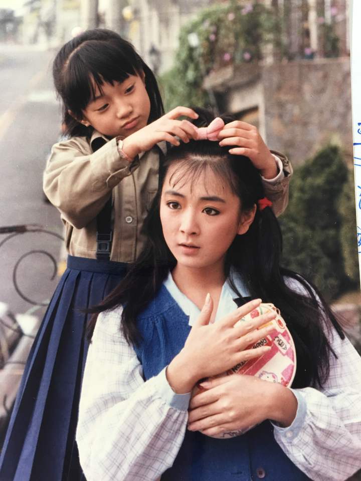 傻女翠珊爆紅全台！趙永馨密嫁攝影師15年「愛情苦盡甘來」　「偷偷轉幕後發展」成立工作室先生愛相隨