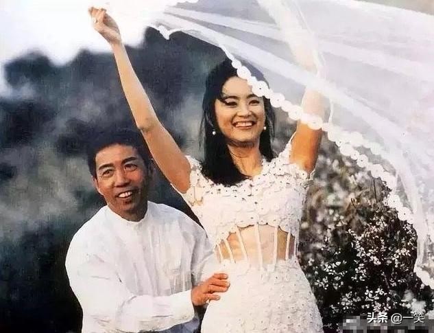 6個月狂瘦11公斤！66歲林青霞笑曝「腰部救生圈」盡消　坦言不怕老「生活有惡習」不要學